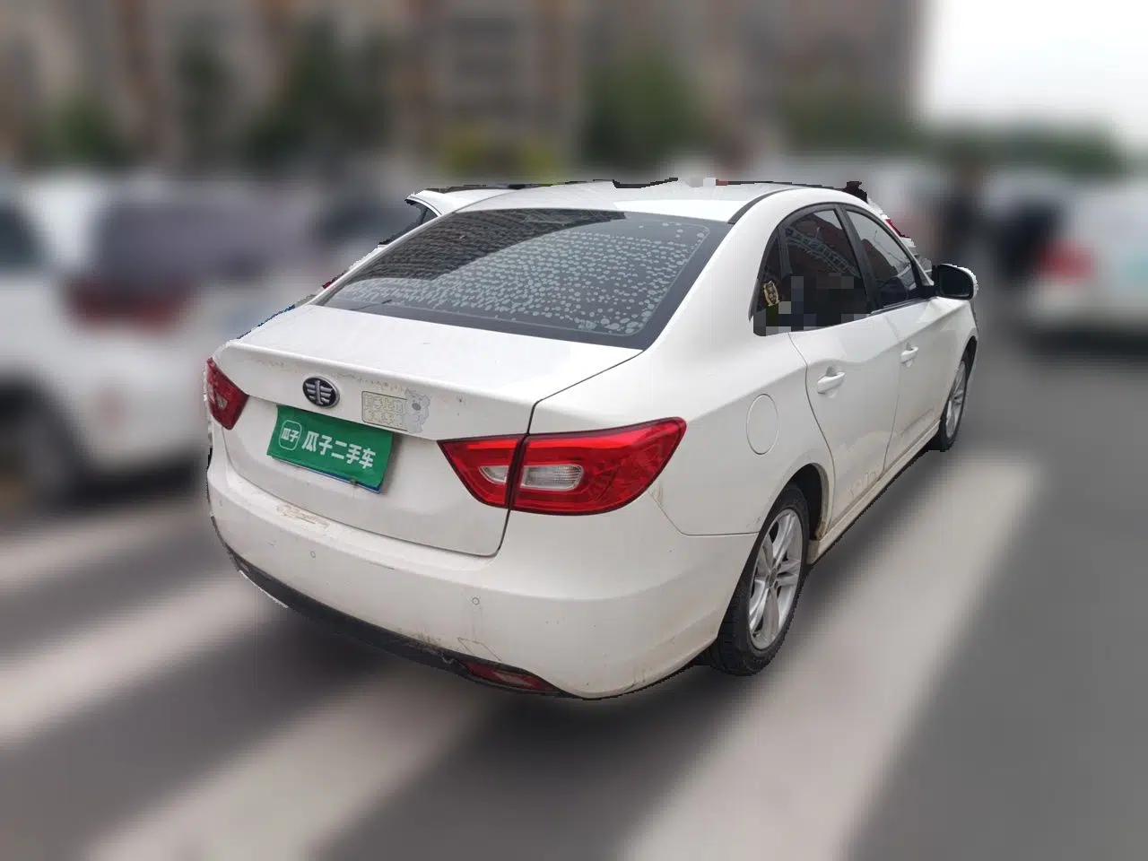 Bestune B30 2016 1.6L Automatic Luxury Model — миниатюра 6