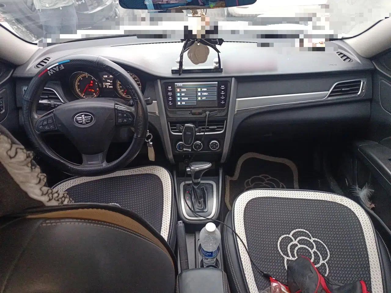 Bestune B30 2016 1.6L Automatic Luxury Model — миниатюра 9