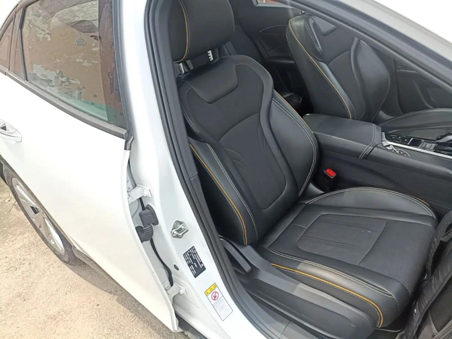 Bestune B70S 2022 1.5T Smart Trend Leader — миниатюра 19