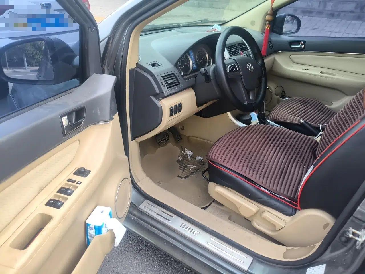 BAIC E Series 2012 Hatchback 1.5L Automatic Leshang Version — миниатюра 16