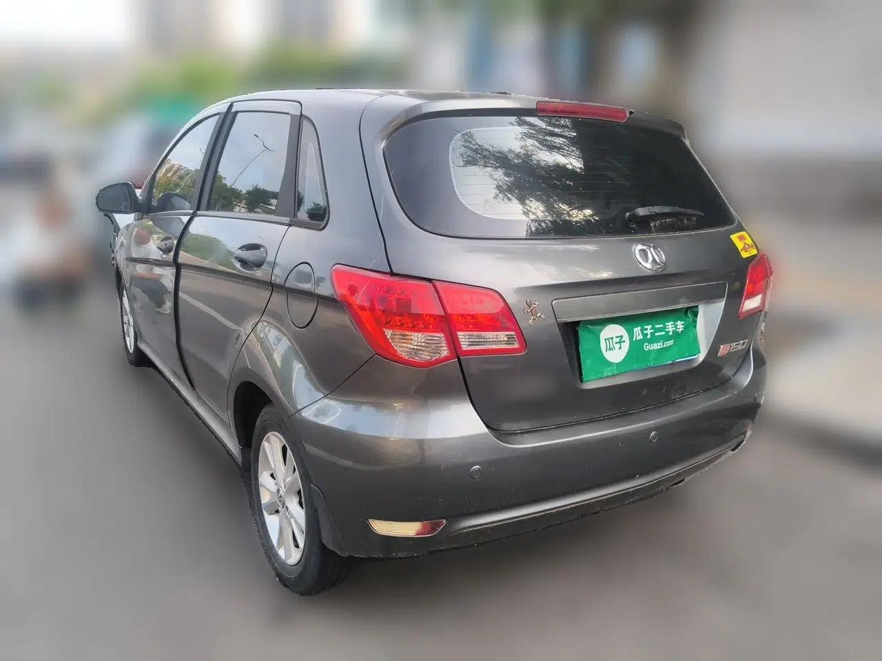 BAIC E Series 2012 Hatchback 1.5L Automatic Leshang Version — миниатюра 4