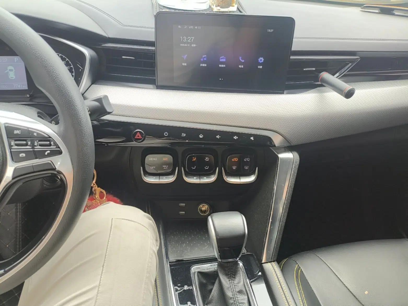 BAIC Beijing X3 2019 1.5T CVT Glory Edition — миниатюра 15