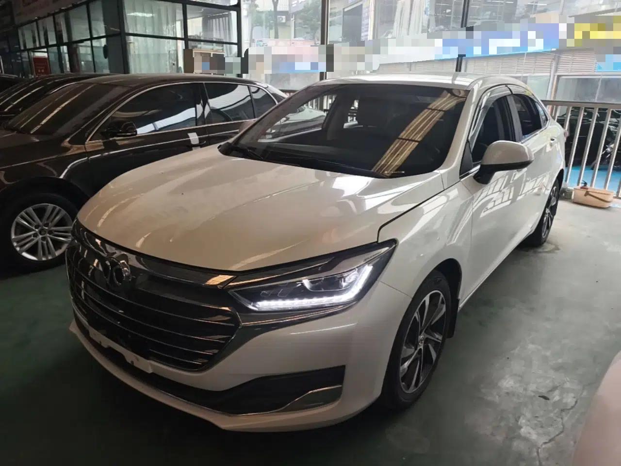 BAIC Beijing U7 2019 1.5T Manual Elite Version China VI — миниатюра 1