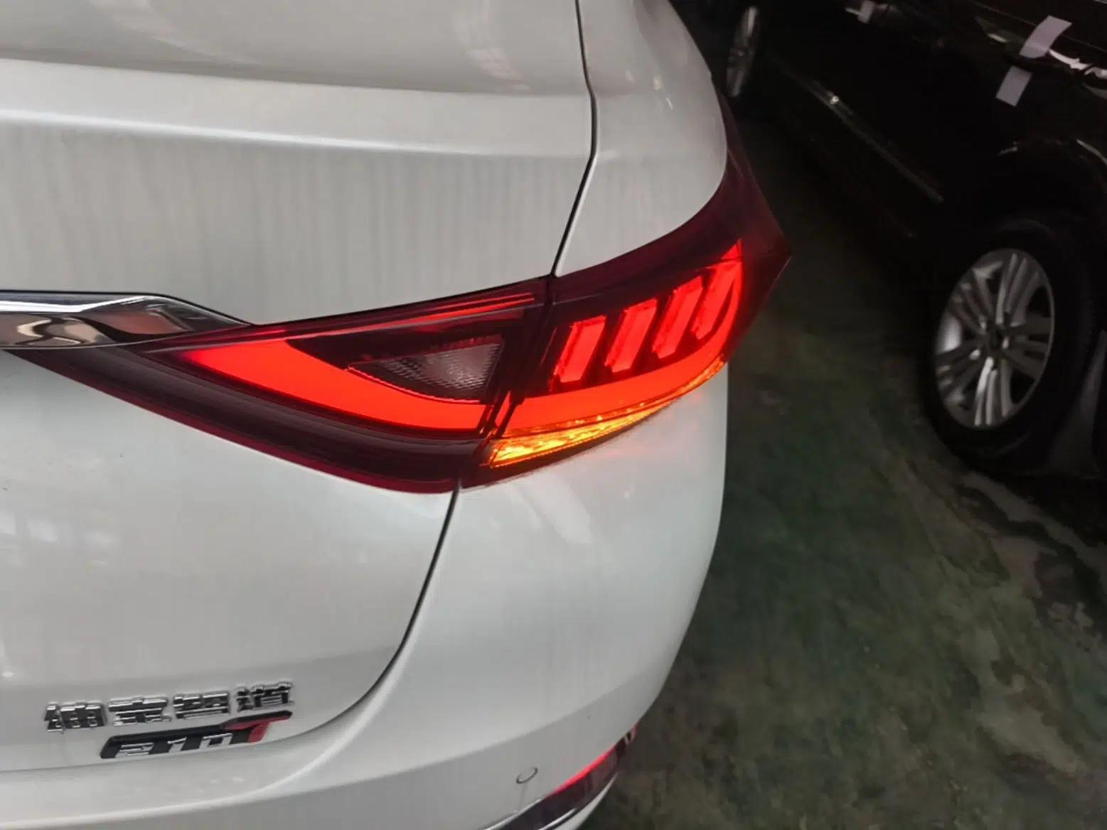 BAIC Beijing U7 2019 1.5T Manual Elite Version China VI — миниатюра 14