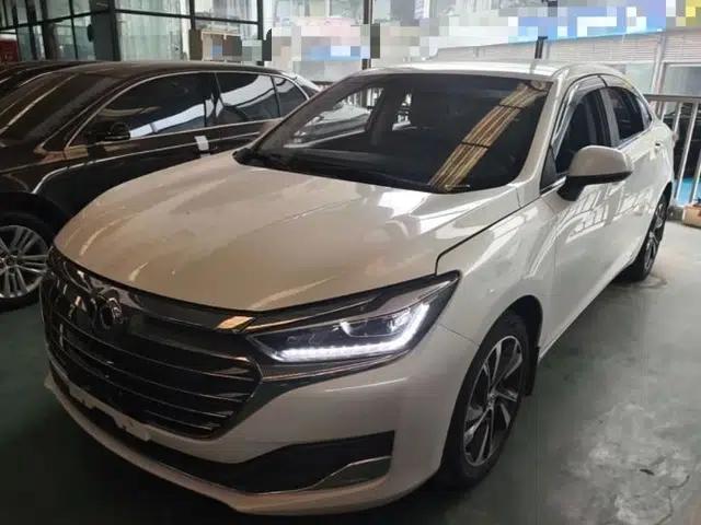 BAIC Beijing U7 2019 1.5T Manual Elite Version China VI