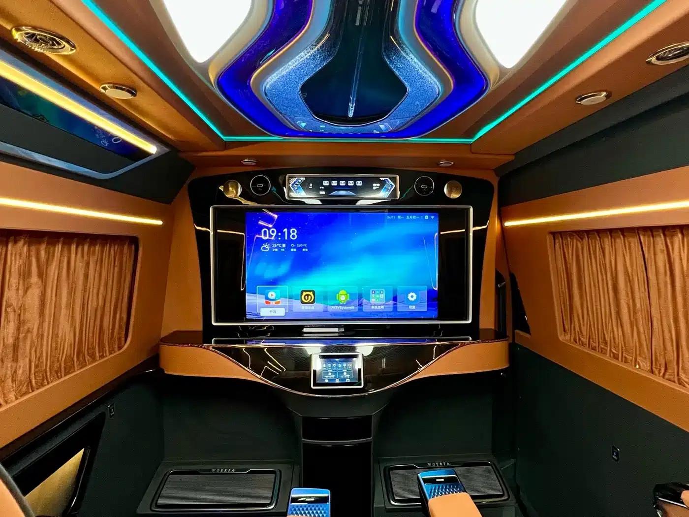 2025 HIACE 3.5L Automatic — миниатюра 13