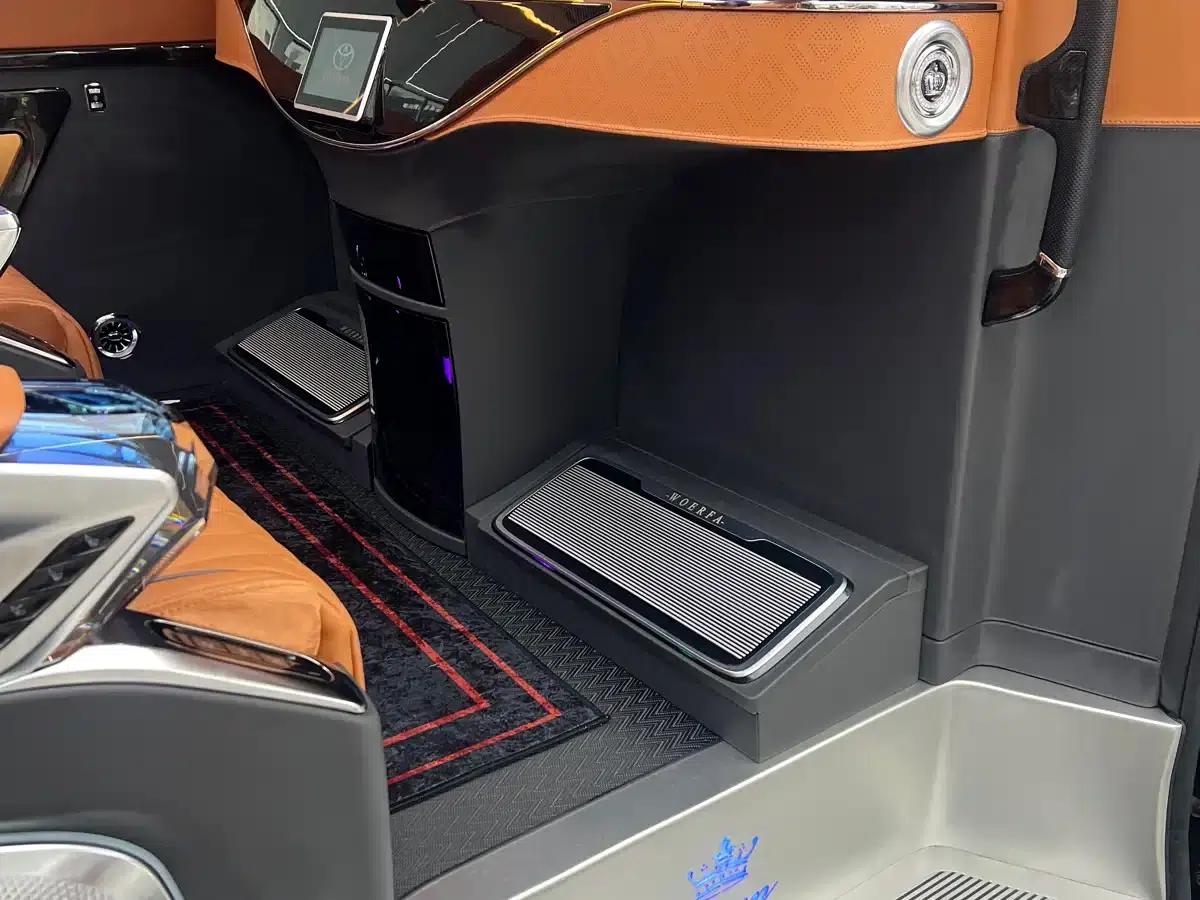 2025 HIACE 3.5L Automatic — миниатюра 17