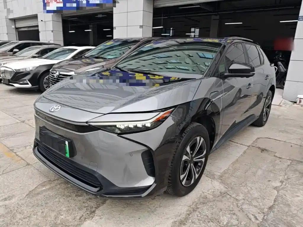 FAW Toyota bZ4X 2022 All-Wheel Drive High-Performance PRO Edition — миниатюра 2