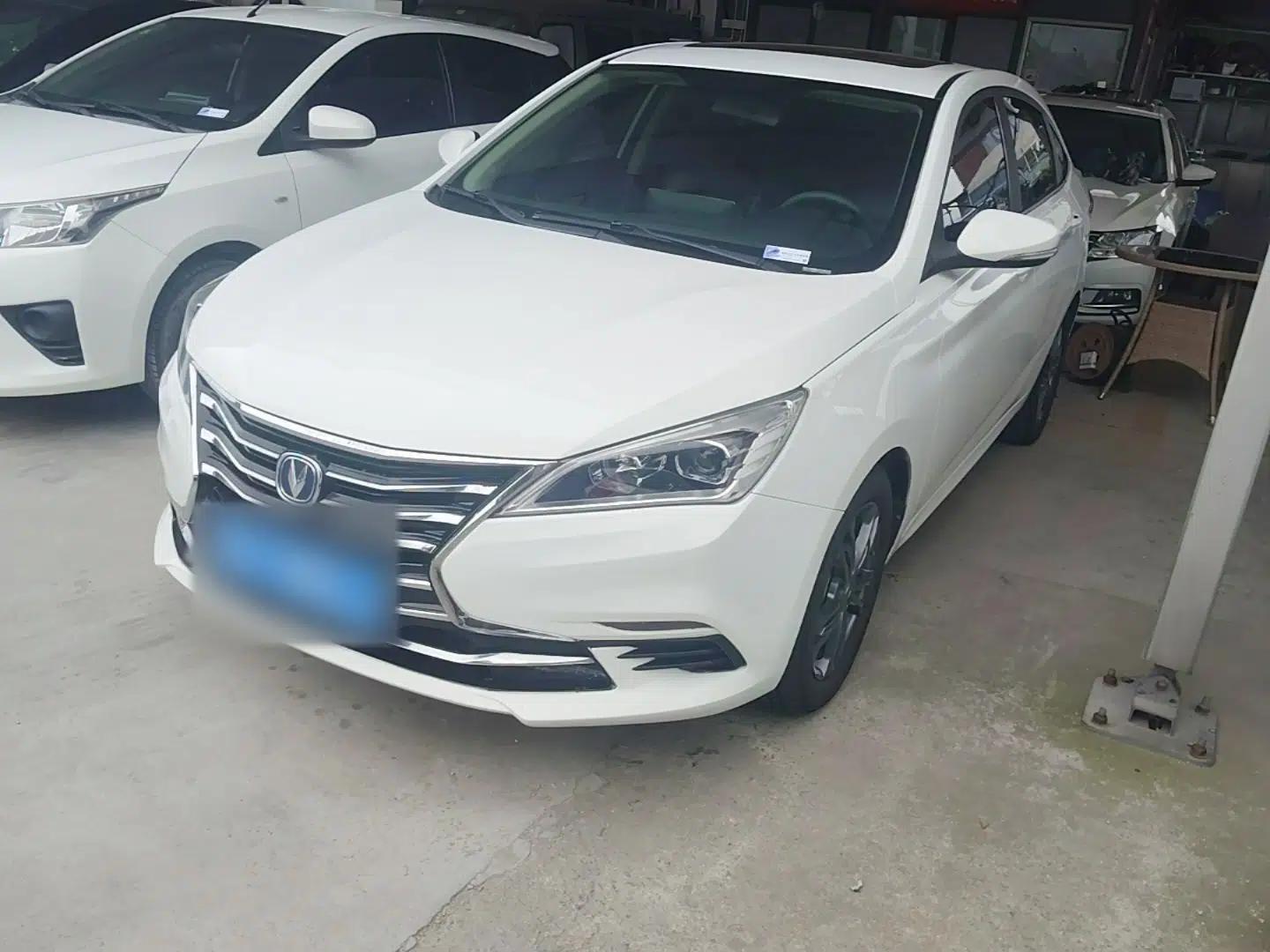 CHANGAN Eado DT 2019 1.6L Manual Comfort Model China VI Standard — миниатюра 1