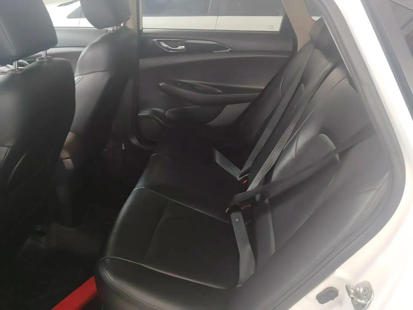 CHANGAN Eado DT 2019 1.6L Manual Comfort Model China VI Standard — миниатюра 20