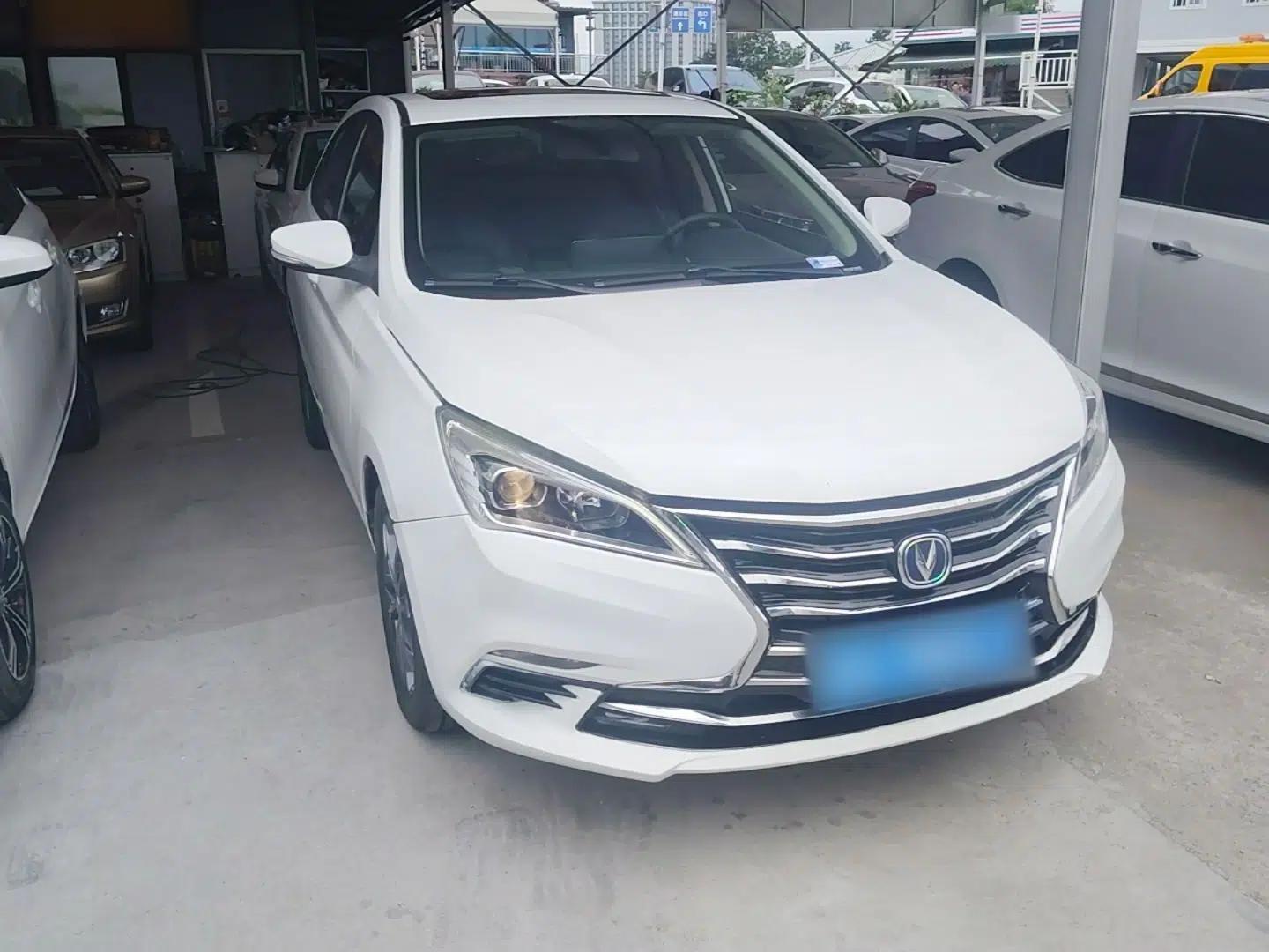 CHANGAN Eado DT 2019 1.6L Manual Comfort Model China VI Standard — миниатюра 3