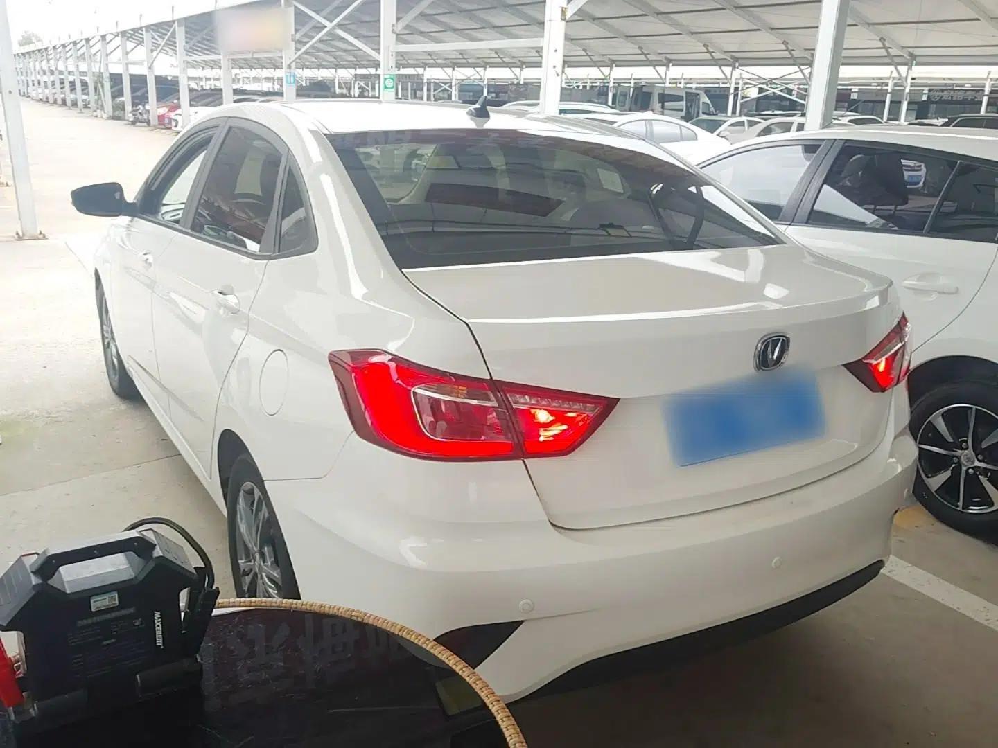CHANGAN Eado DT 2019 1.6L Manual Comfort Model China VI Standard — миниатюра 4