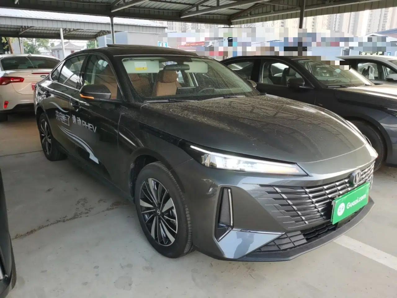 CHANGAN Eado PHEV 2025 Smart New Blue Whale 145KM Battleship Edition — миниатюра 3