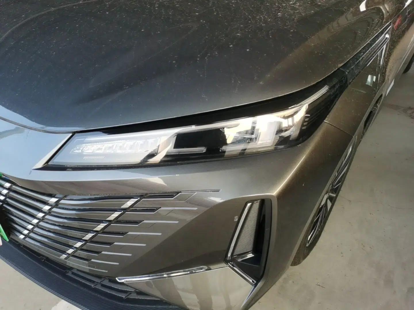 CHANGAN Eado PHEV 2025 Smart New Blue Whale 145KM Battleship Edition — миниатюра 8