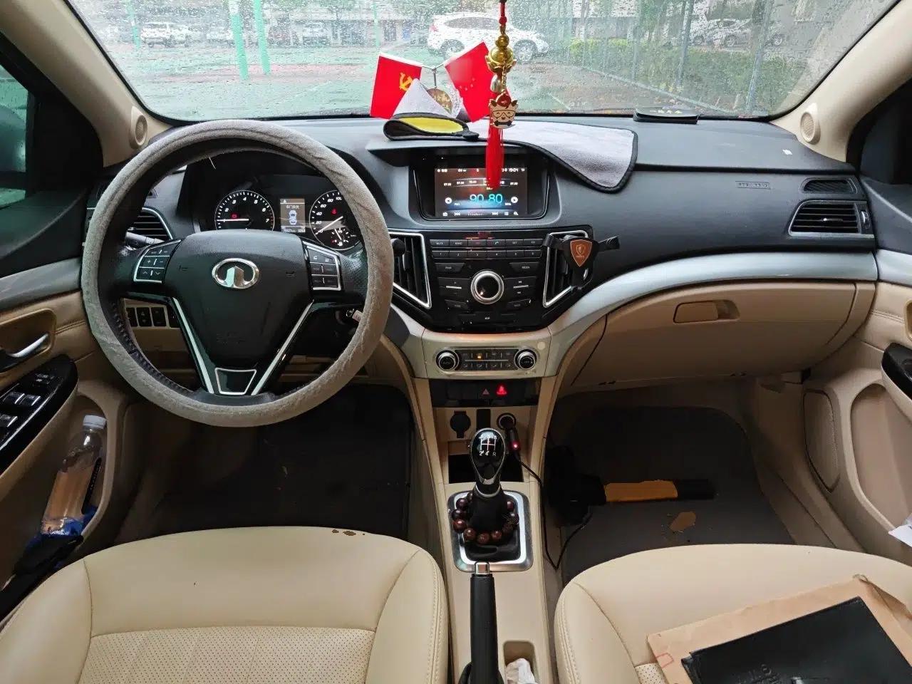 Great Wall C30 2015 Classic Edition 1.5L Manual Enjoyment Model — миниатюра 9