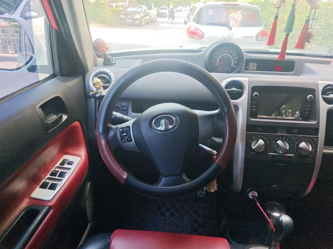 Great Wall M2 2012 1.5L CVT Urban Edition — миниатюра 10