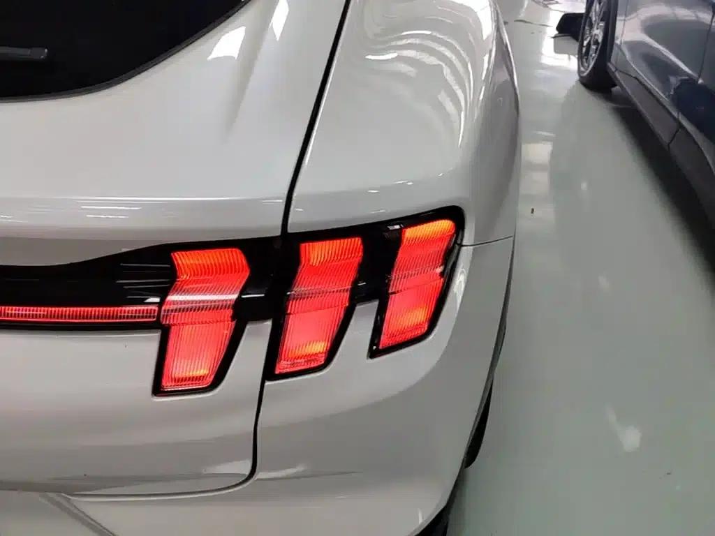 Ford e31 2021 Model X Long Range Rear-Wheel Drive — миниатюра 8