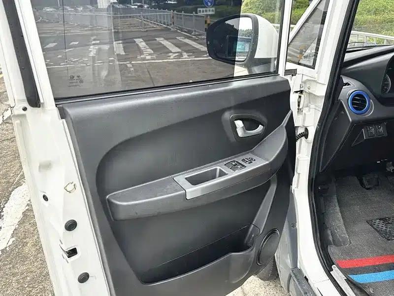 Zhilan Elf E7 2022 Standard Model 46.36kWh — миниатюра 9