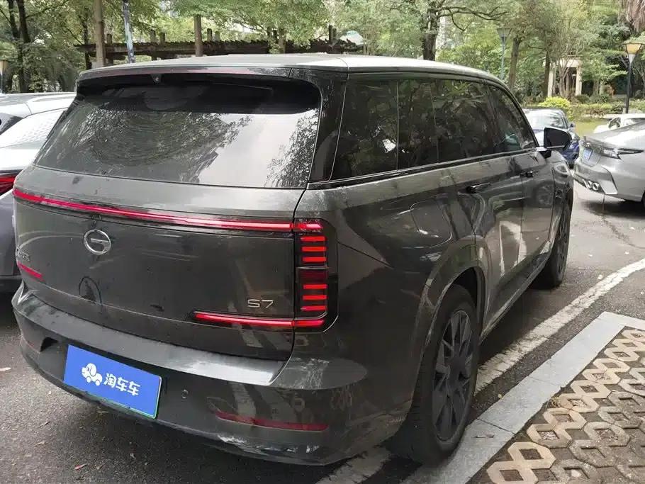 Trumpchi S7 2025 180km/h Ultra AWD LiDAR Edition — миниатюра 3