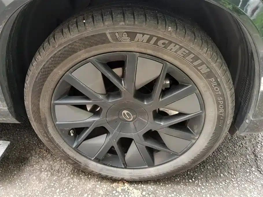 Trumpchi S7 2025 180km/h Ultra AWD LiDAR Edition — миниатюра 6