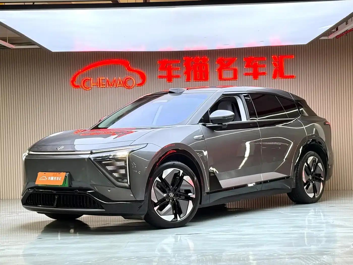HiPhi Y 2023 560km Elite Edition — миниатюра 1
