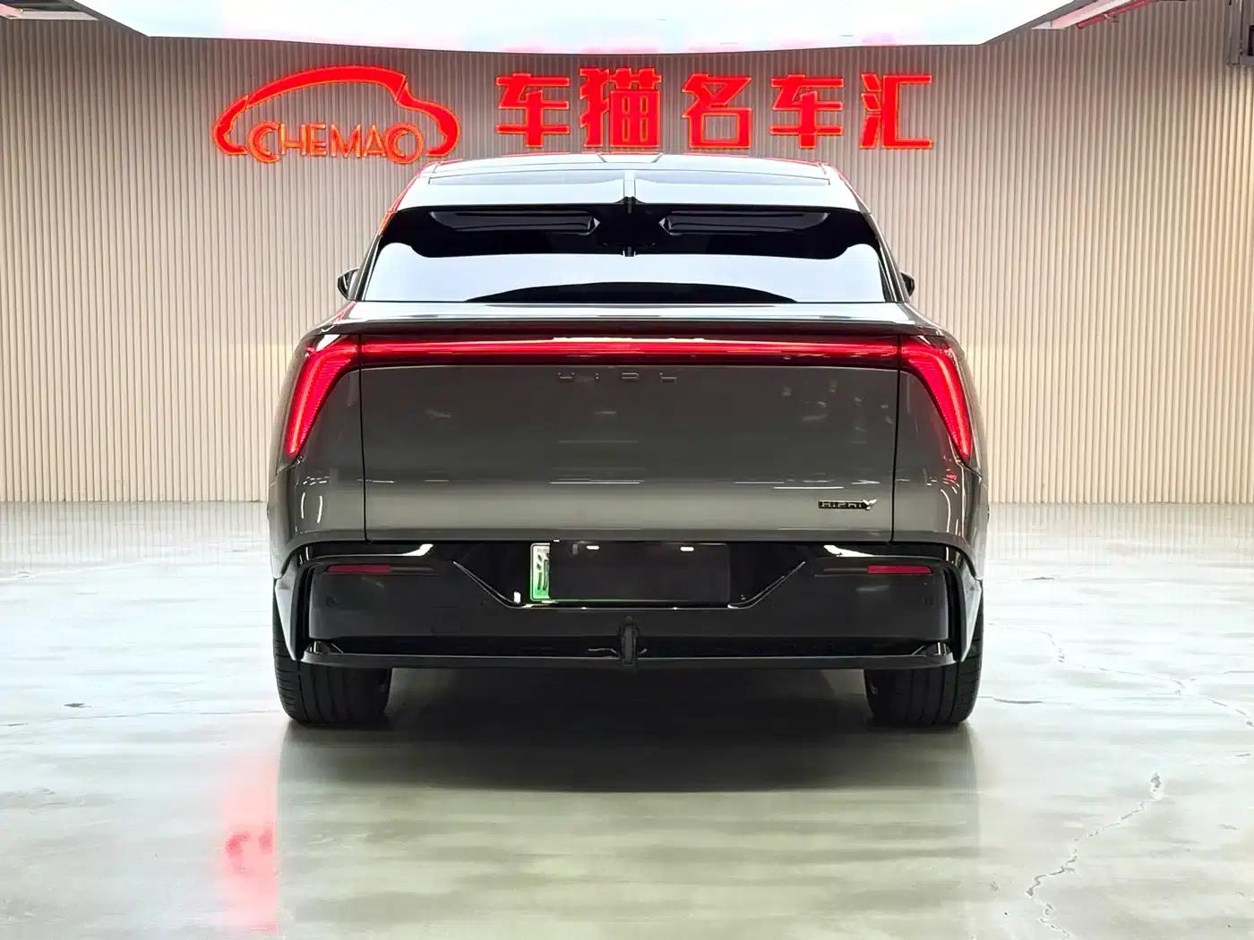 HiPhi Y 2023 560km Elite Edition — миниатюра 13