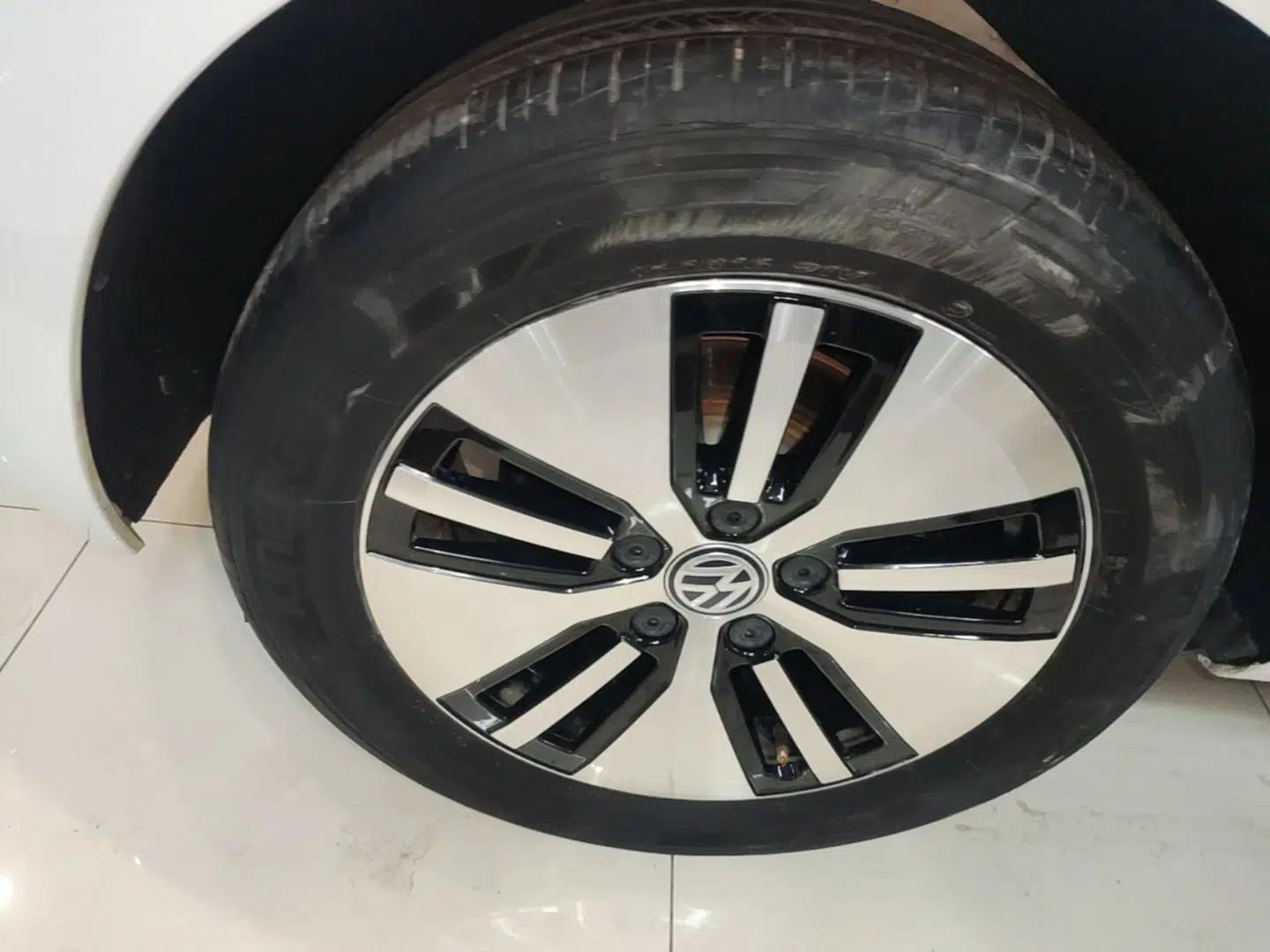 Volkswagen Golf Pure Electric 2020 Chari — миниатюра 11