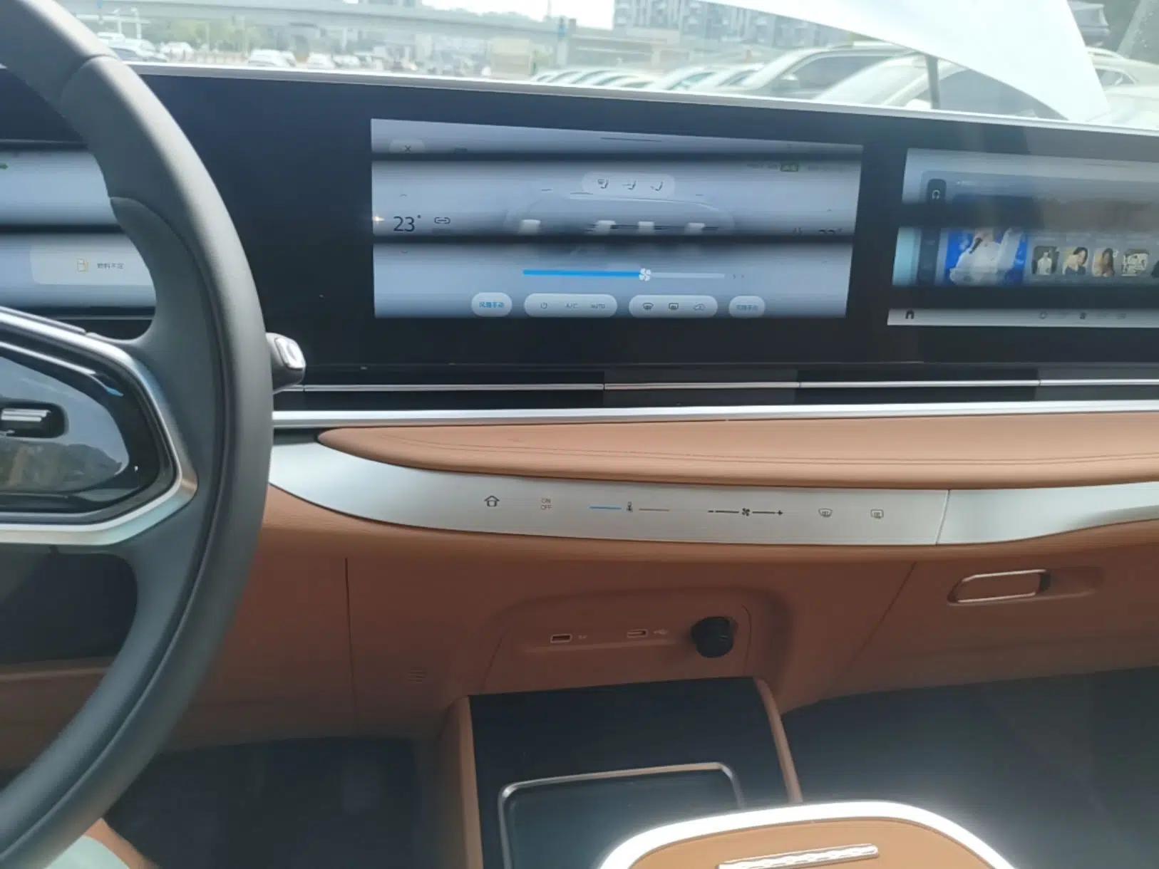 SAIC MAXUS Dajia 9 2024 Super Hybrid Long-Range Prairie Edition 7-Seater — миниатюра 20