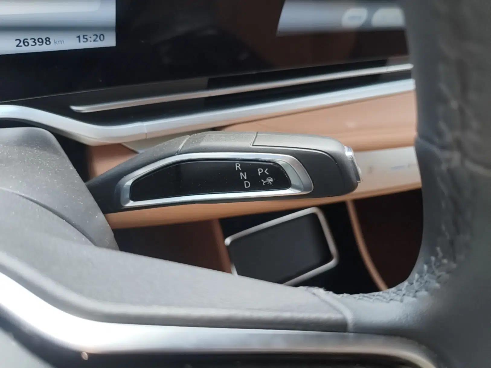 SAIC MAXUS Dajia 9 2024 Super Hybrid Long-Range Prairie Edition 7-Seater — миниатюра 21