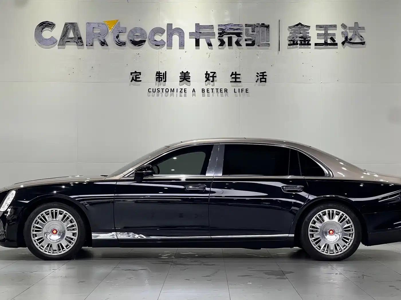 Hongqi Golden Sunflower Elegant 2024 Model 4.0T V8 — миниатюра 7