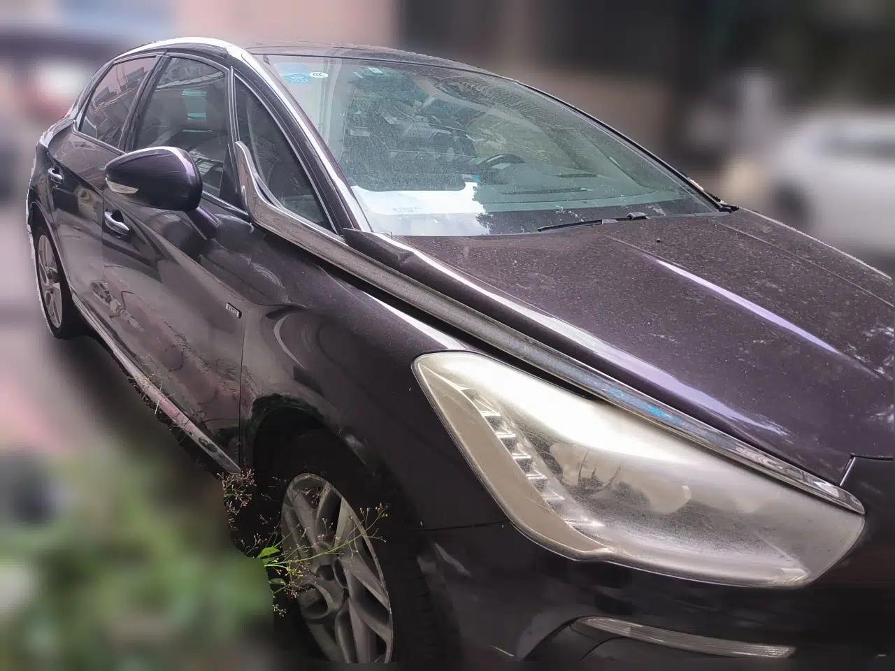 DS 5 2014 1.6T Elegant Version THP160 — миниатюра 3