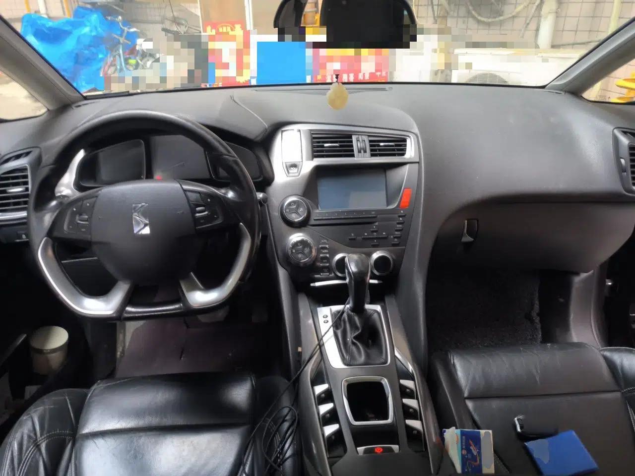 DS 5 2014 1.6T Elegant Version THP160 — миниатюра 9