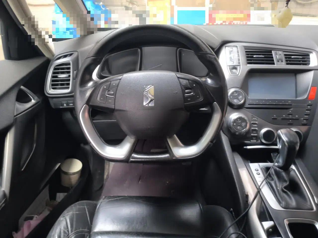 DS 5 2014 1.6T Elegant Version THP160 — миниатюра 10