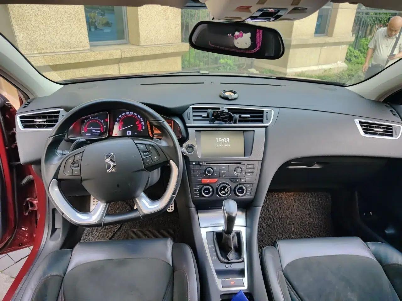 DS 4S 2016 1.6T Automatic Smart Enjoyment Tech Edition THP160 — миниатюра 18