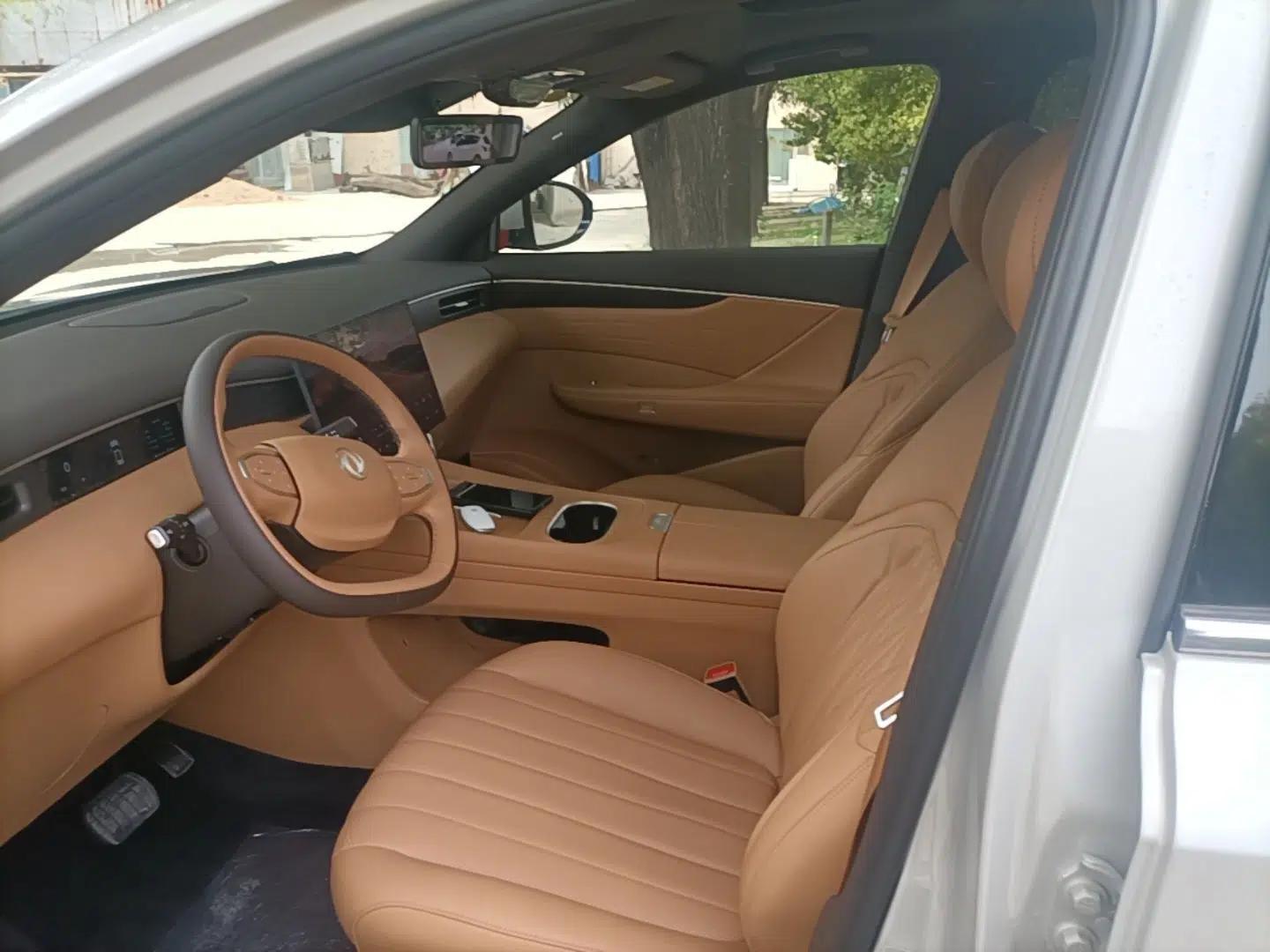 Dongfeng Aeolus L8 2025 Model 185KM Dream Edition — миниатюра 17