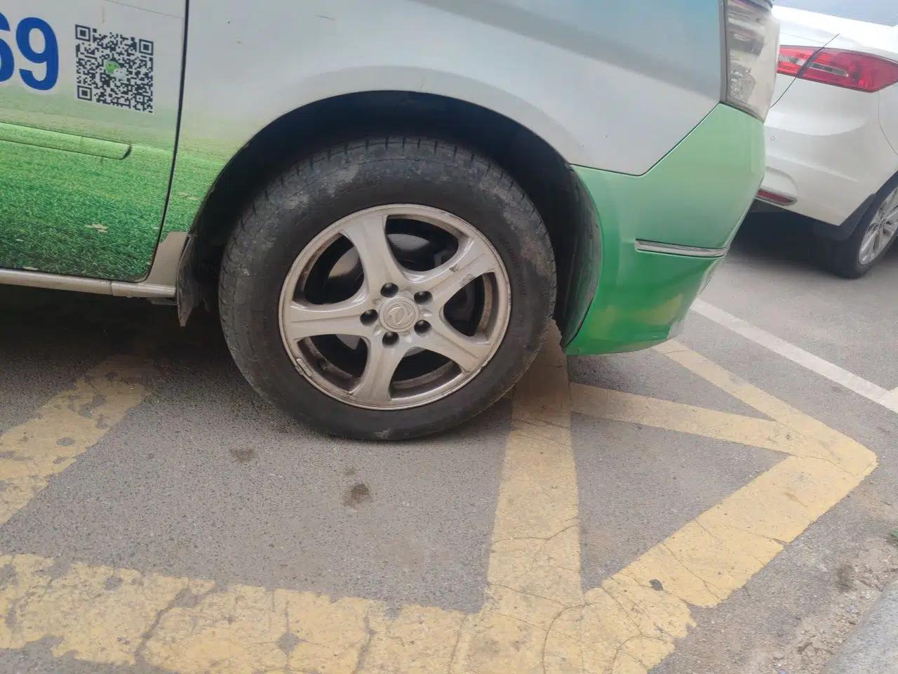 Dongfeng Shuaike 2011 1.6L Manual Comfort 7-Seater — миниатюра 8