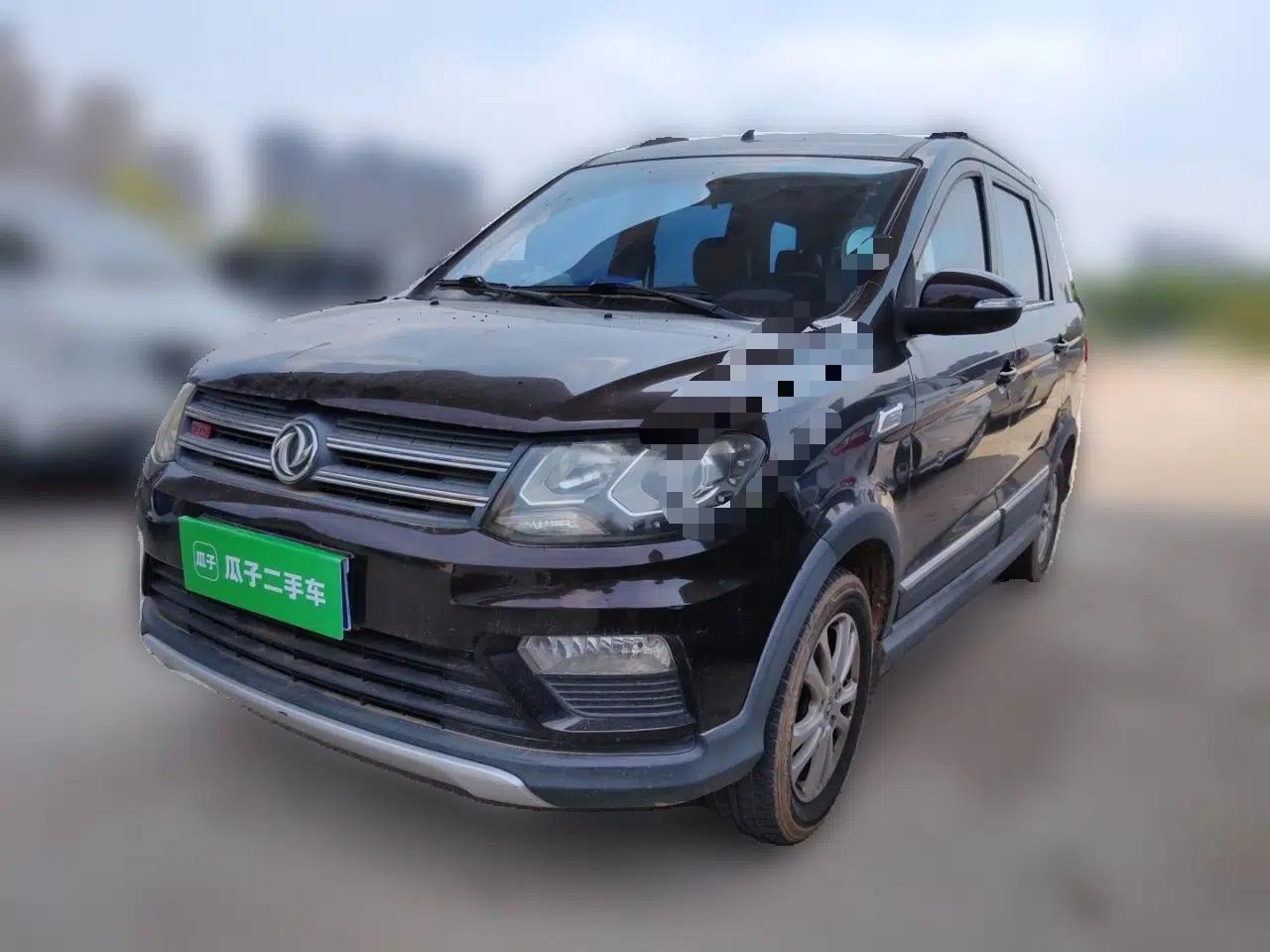 Dongfeng Fengon 370 2016 1.5L Manual Elite Home Edition 7-Seater — миниатюра 1