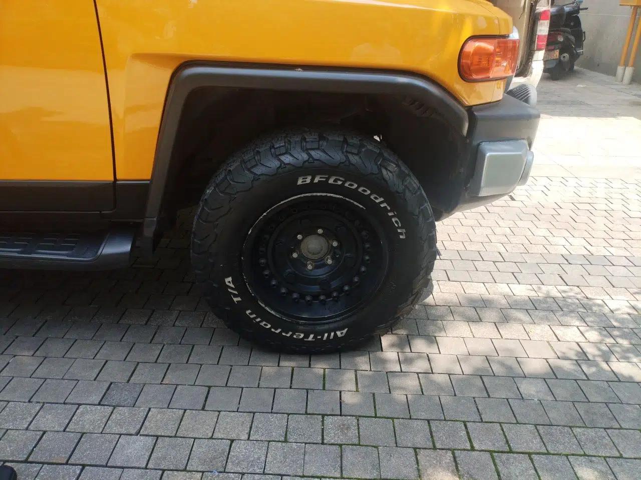 Toyota FJ Cruiser — миниатюра 8