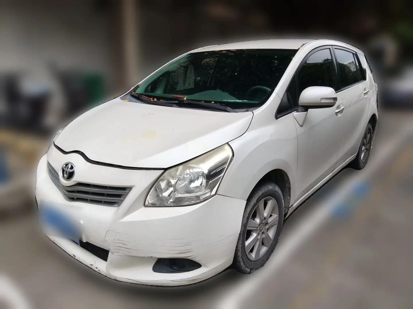Toyota Verso 2011 180E CVT Elite Edition — миниатюра 1
