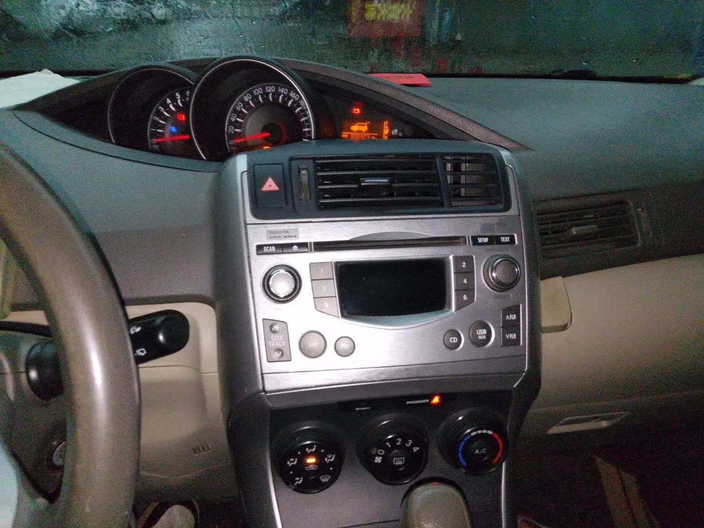 Toyota Verso 2011 180E CVT Elite Edition — миниатюра 13