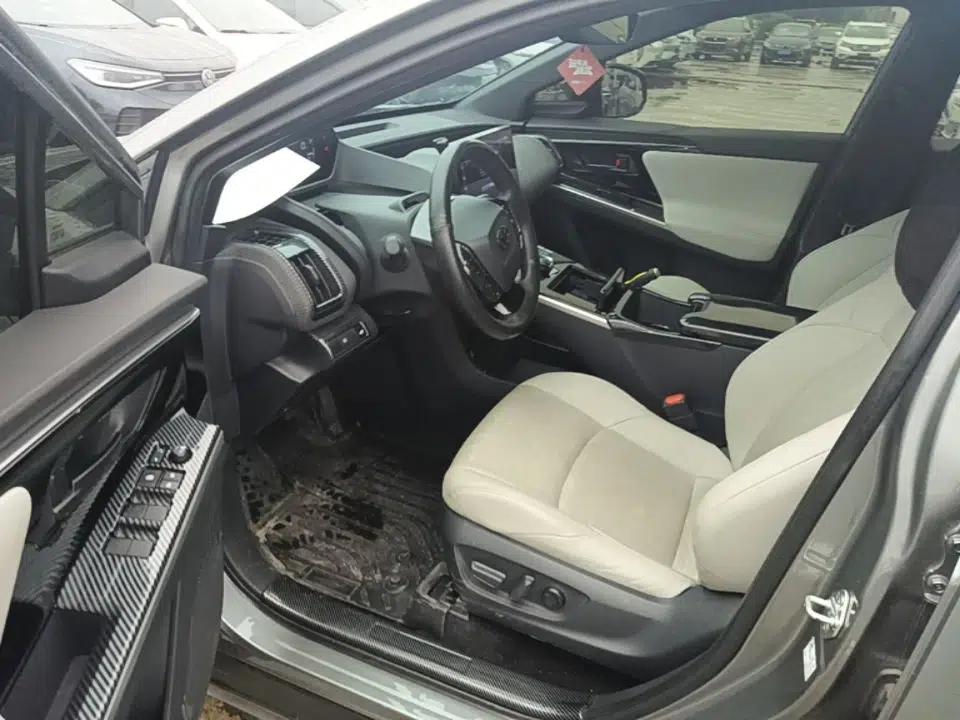 Toyota GAC bZ4X 2022 Long-Range Pro — миниатюра 23
