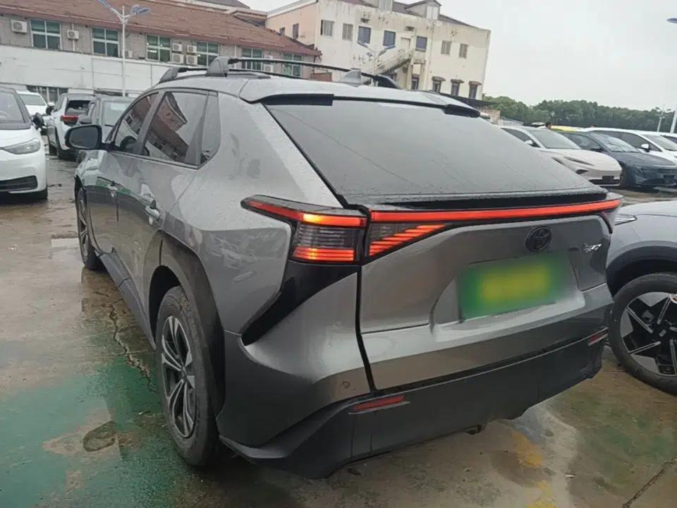 Toyota GAC bZ4X 2022 Long-Range Pro — миниатюра 4