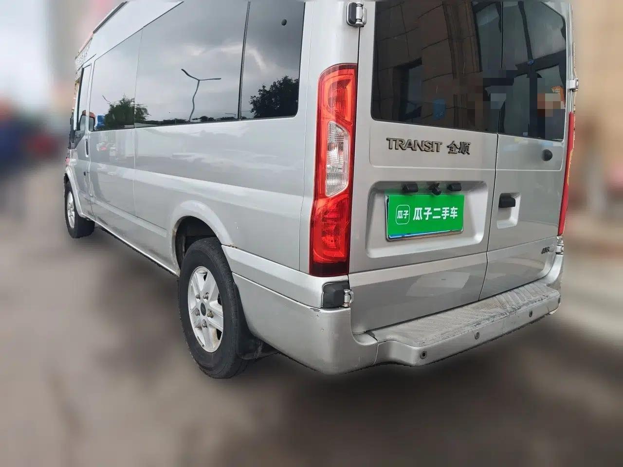 Ford Transit Custom 2013 2.4T Diesel Economical Long-Wheelbase Mid-Roof China IV Standard — миниатюра 4
