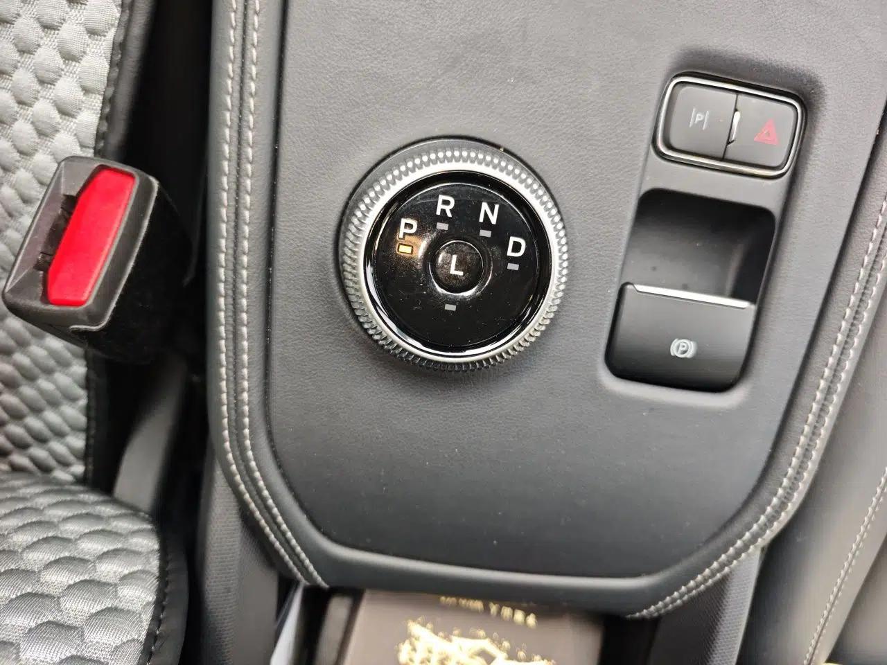 Ford Mustang Mach-E 2021 Leap Edition Rear-Drive Version (Standard Range) — миниатюра 14