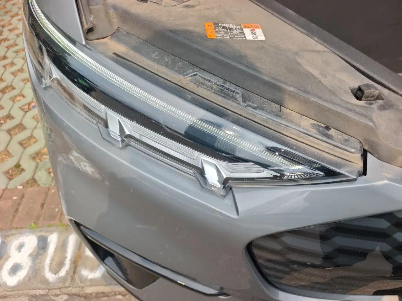 Ford Mustang Mach-E 2021 Leap Edition Rear-Drive Version (Standard Range) — миниатюра 7