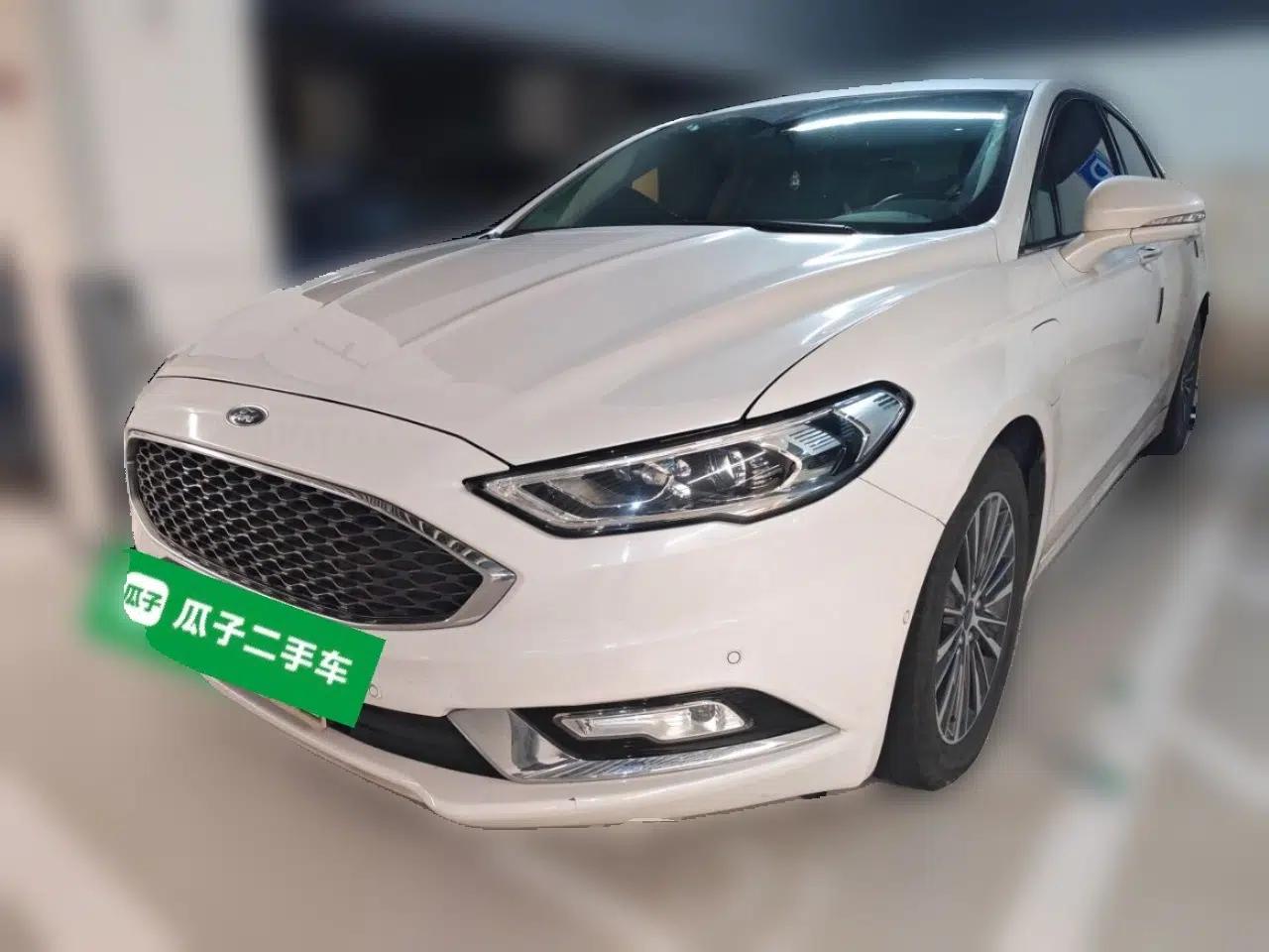 Ford Mondeo New Energy 2018 2.0 PHEV ZhiZun Flagship Version — миниатюра 1