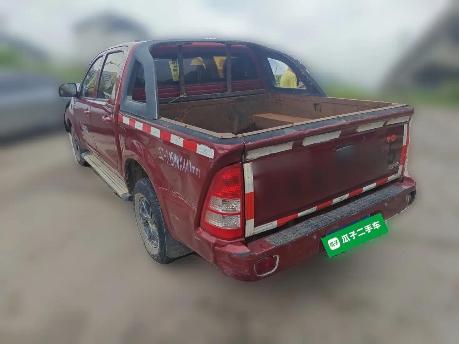 Foton Tunland 2015 2.8T E5 Diesel Two-Wheel-Drive Elite Edition BJ493ZLQ4 — миниатюра 4