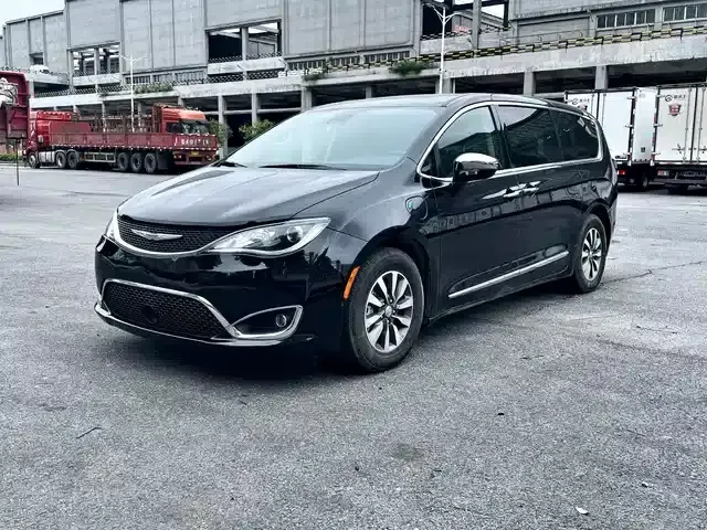 2019 Imported Grand Voyager PHEV 3.6L Plug-in Hybrid