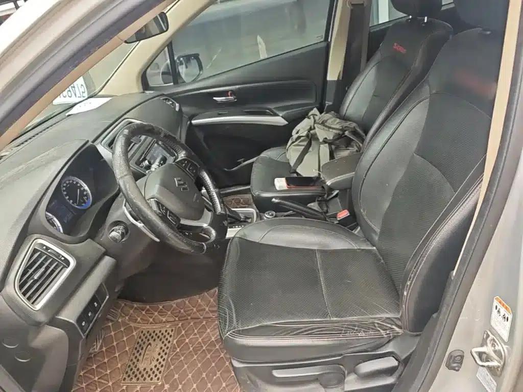2015 Vitara 1.6L CVT 4WD Elite — миниатюра 15