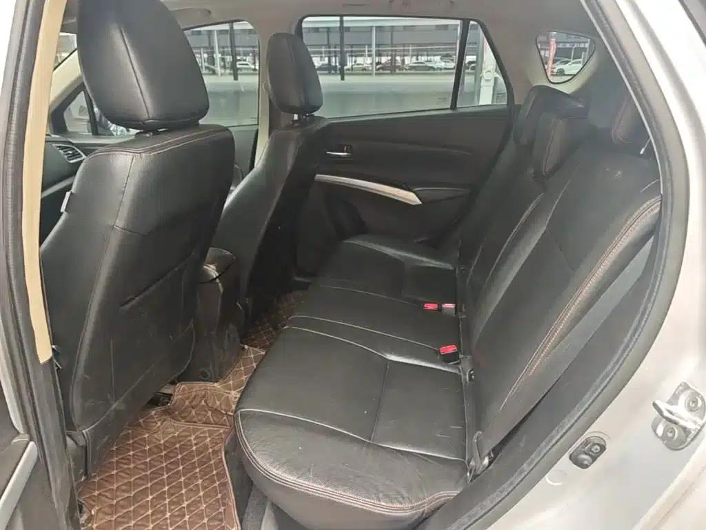 2015 Vitara 1.6L CVT 4WD Elite — миниатюра 17